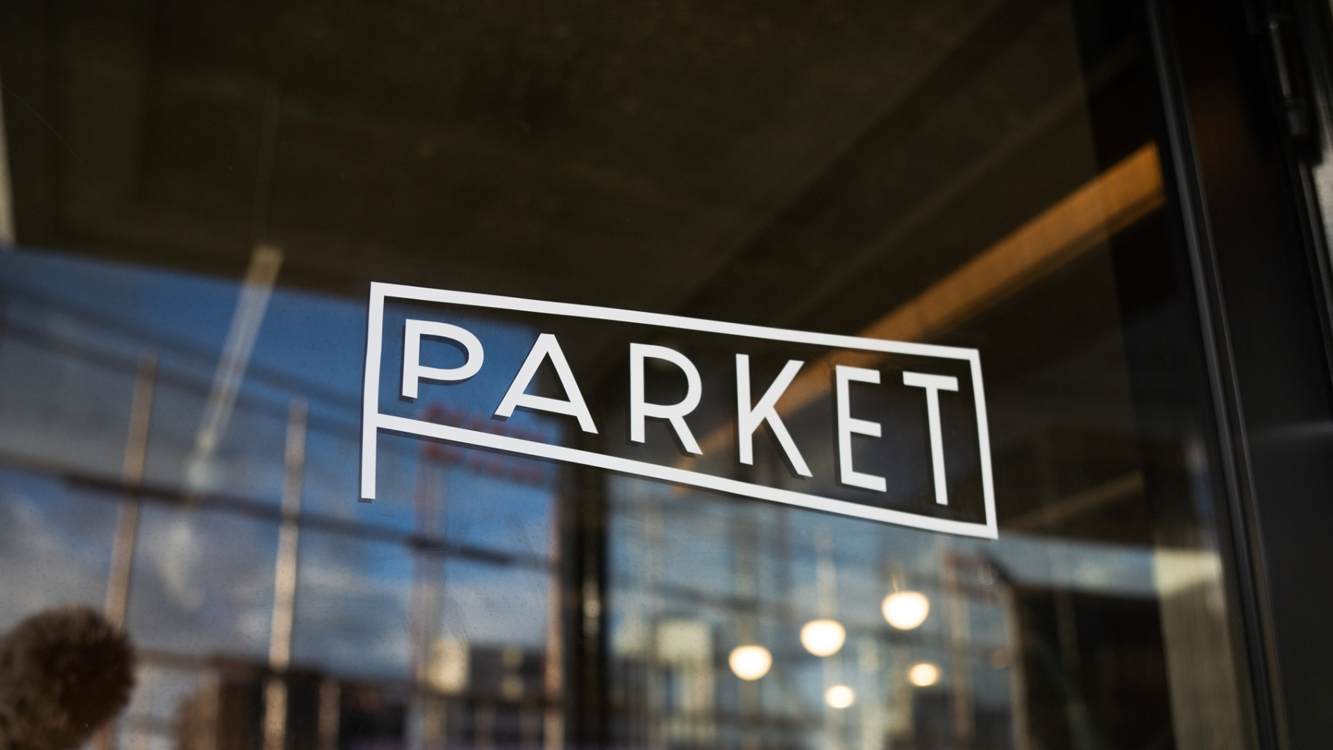 徳島みんなの図書室PARKETロゴデザイン