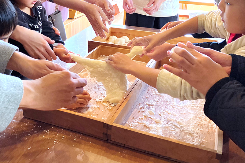 PARKETの餅つき